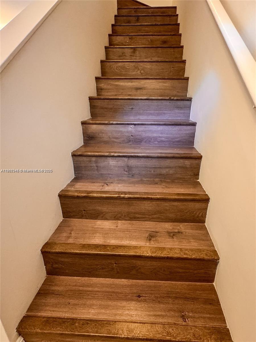 1921 NE 15th Ave Fort Lauderdale, FL 33305