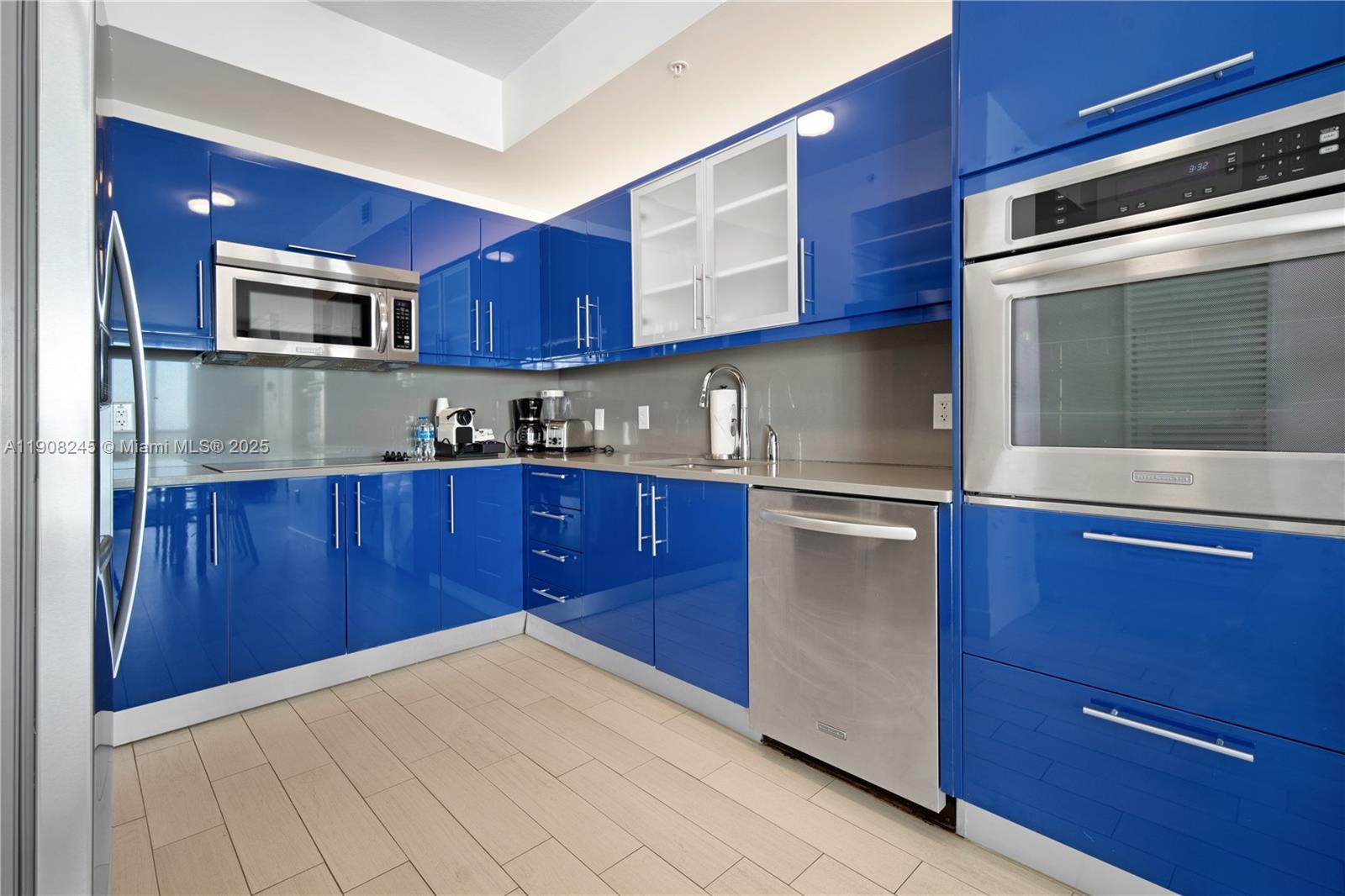 3101 Bayshore Dr #1102 Fort Lauderdale, FL 33304