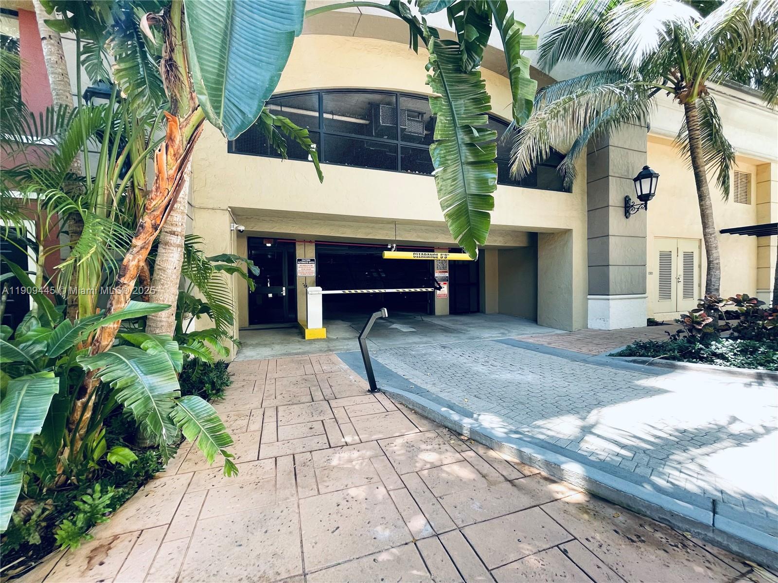 888 S Douglas Rd #119 Coral Gables, FL 33134