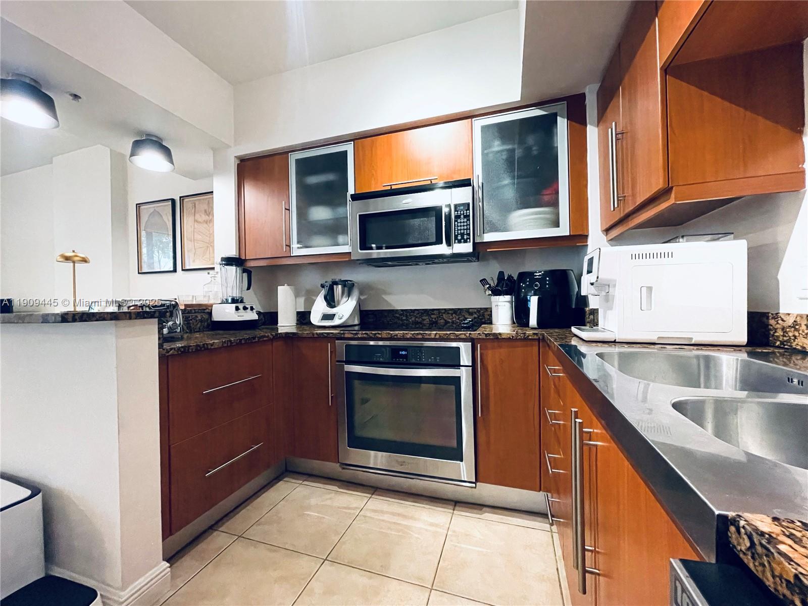 888 S Douglas Rd #119 Coral Gables, FL 33134