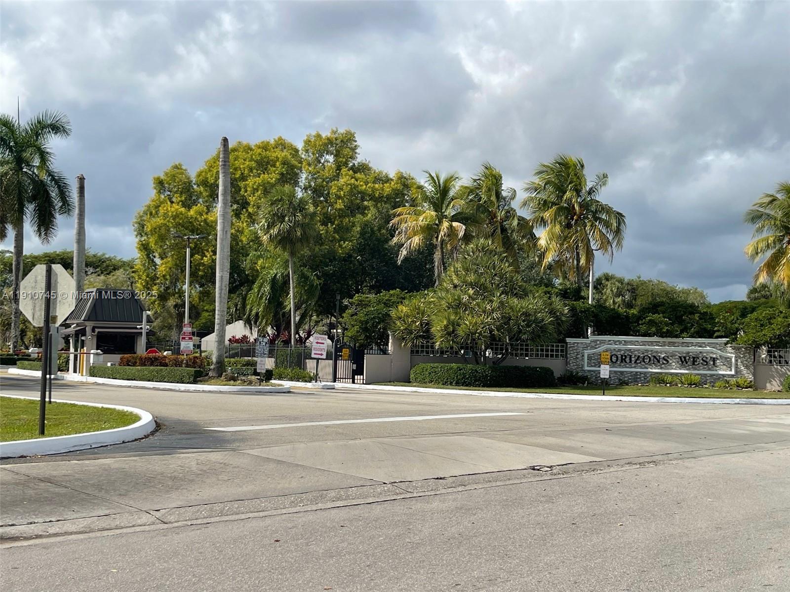 8500 SW 133rd Ave Rd #123