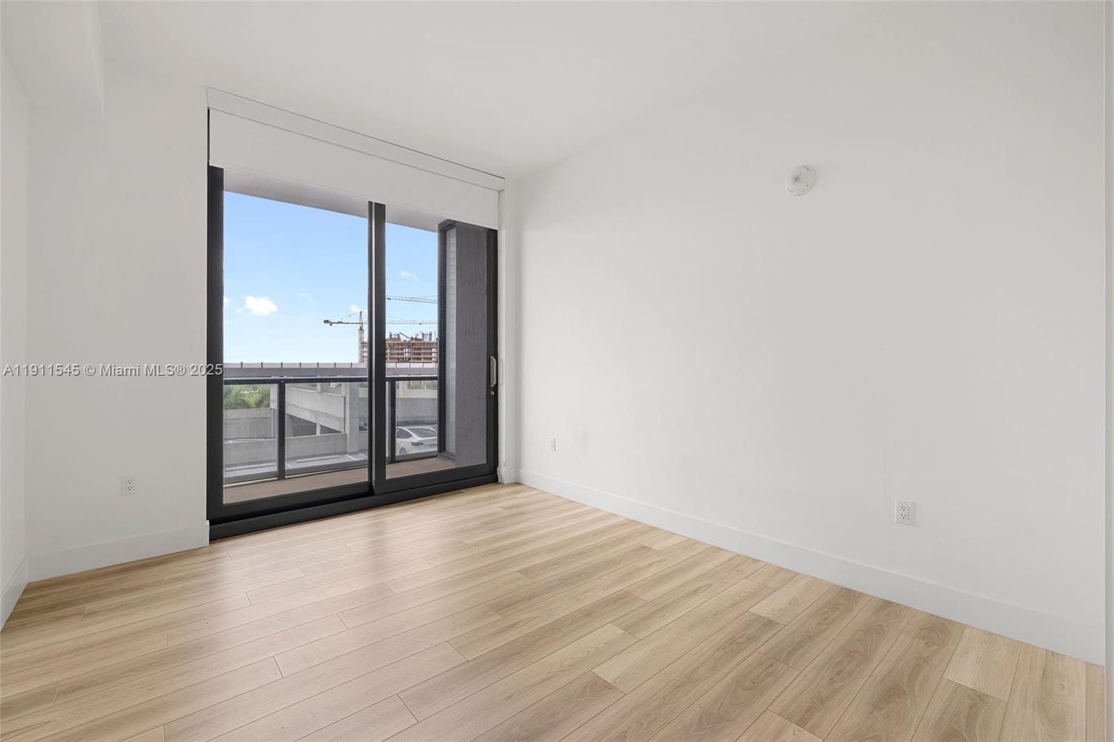 101 Diplomat Pkwy #607 Hallandale Beach, FL 33009