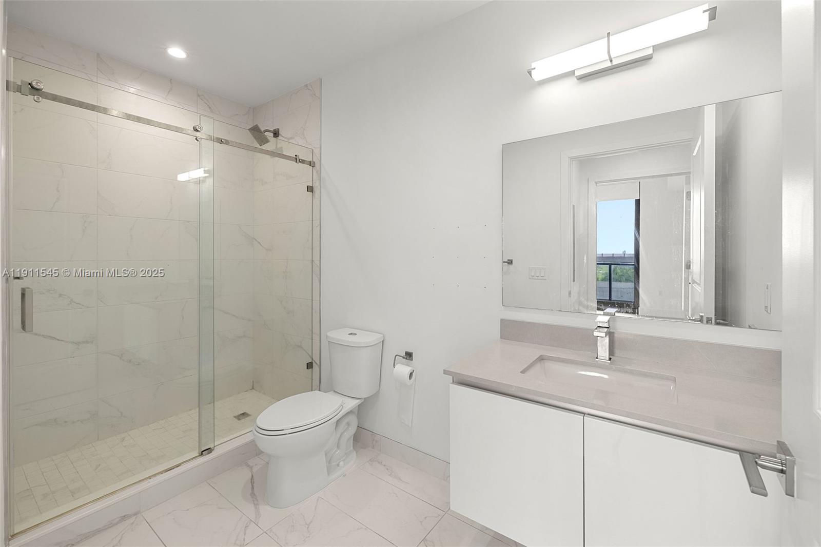 101 Diplomat Pkwy #607 Hallandale Beach, FL 33009