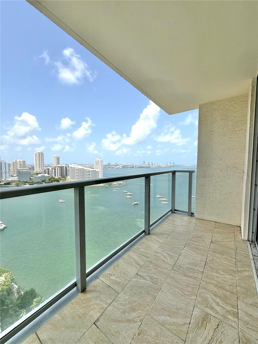 1155 Brickell Bay Dr #2708