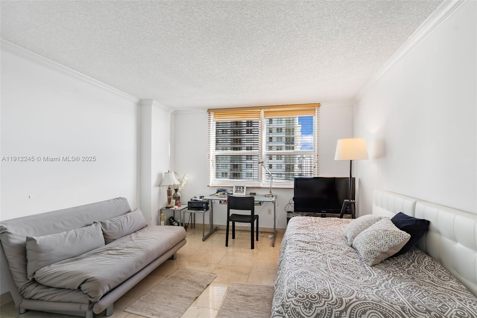 image The Mark On Brickell12