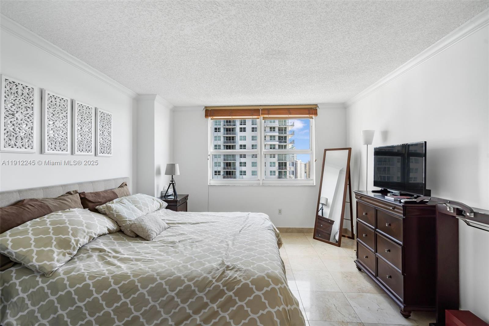 image The Mark On Brickell14