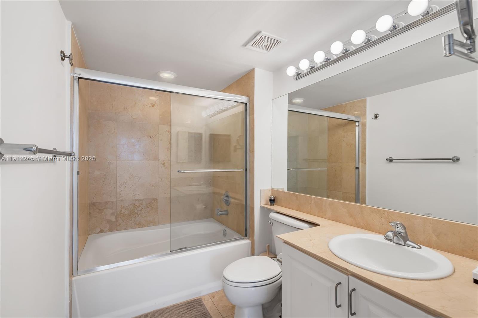 image The Mark On Brickell17