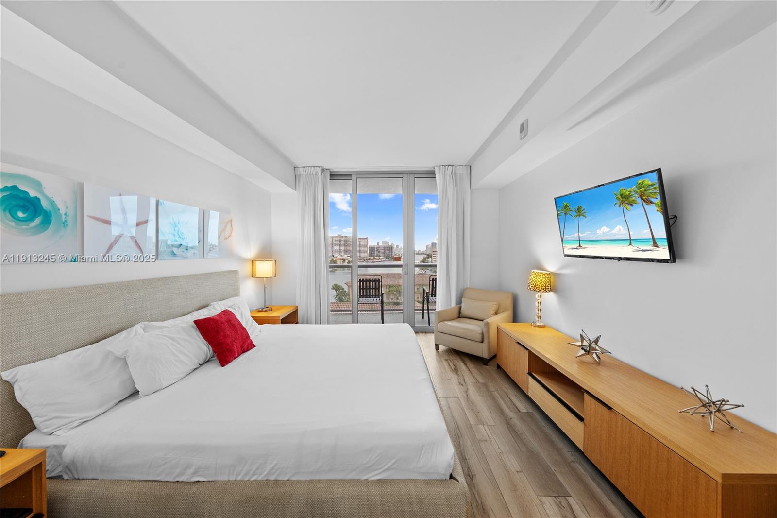 image Beachwalk Condominium27