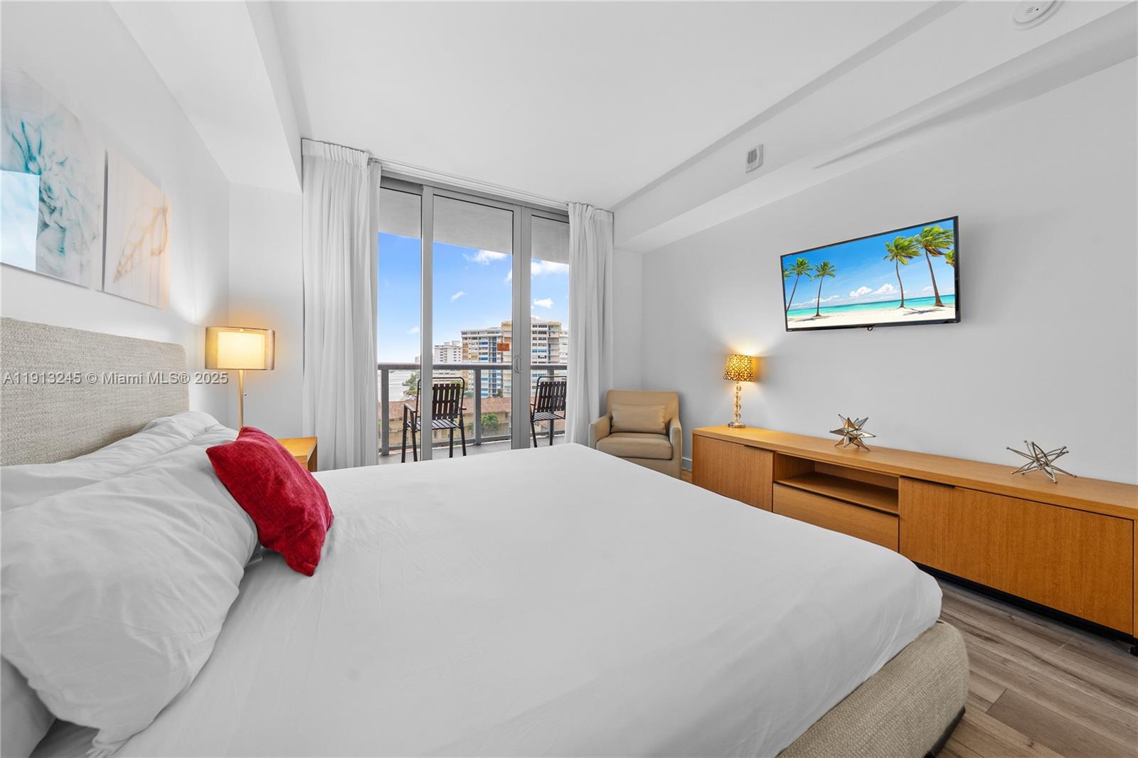 image Beachwalk Condominium28