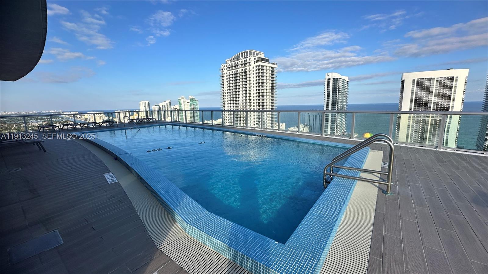 image Beachwalk Hotel & Residences76