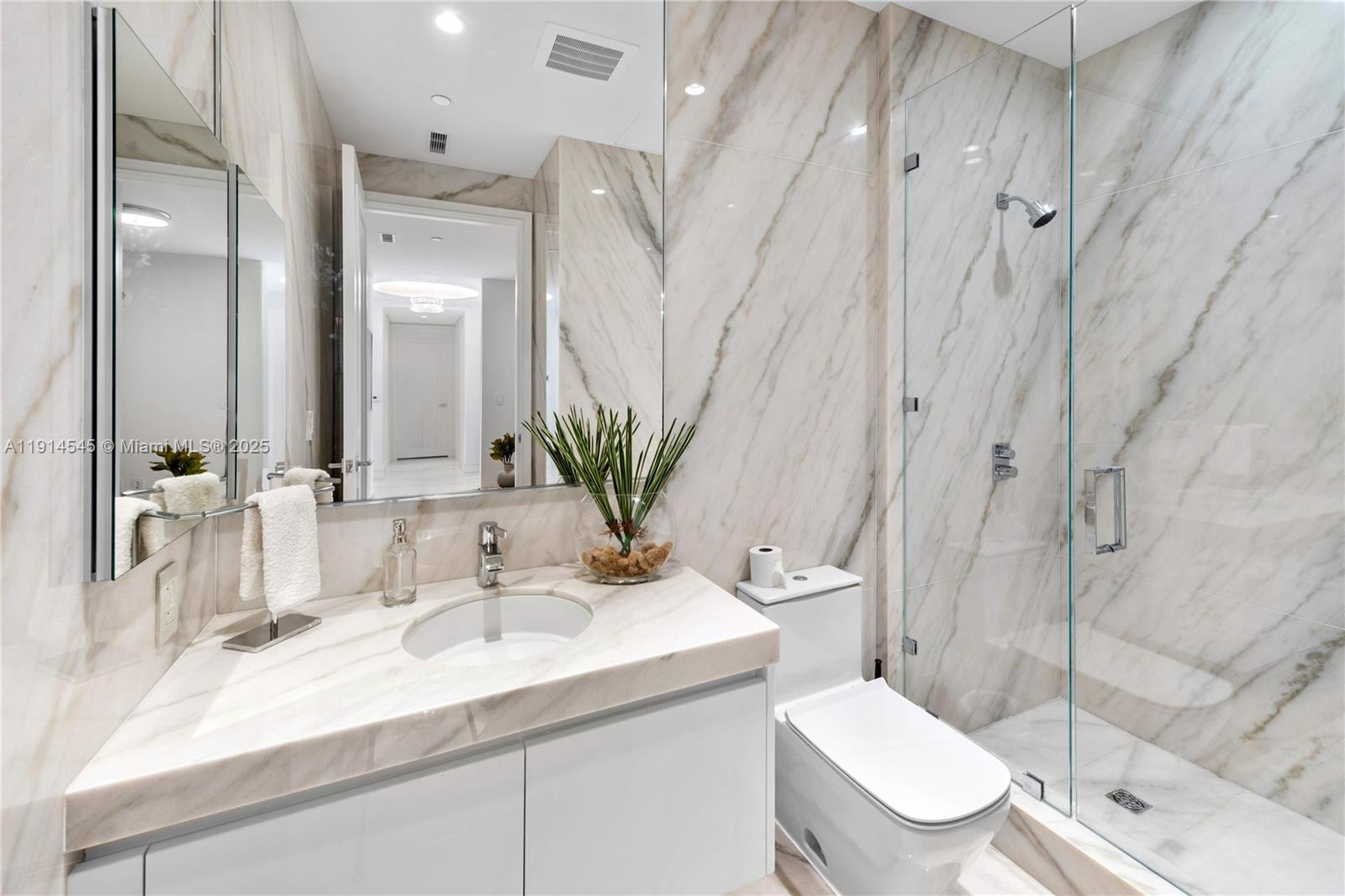 17901 Collins Ave #3406 Sunny Isles Beach, FL 33160