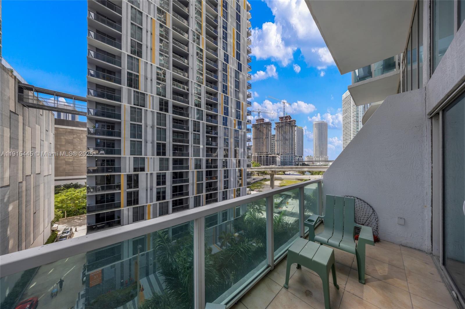 41 SE 5th St #502 Miami, FL 33131