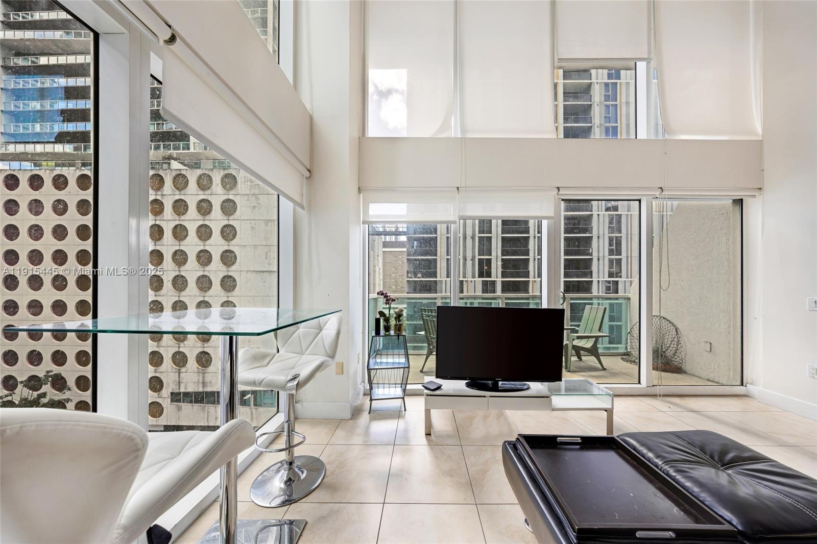 41 SE 5th St #502 Miami, FL 33131