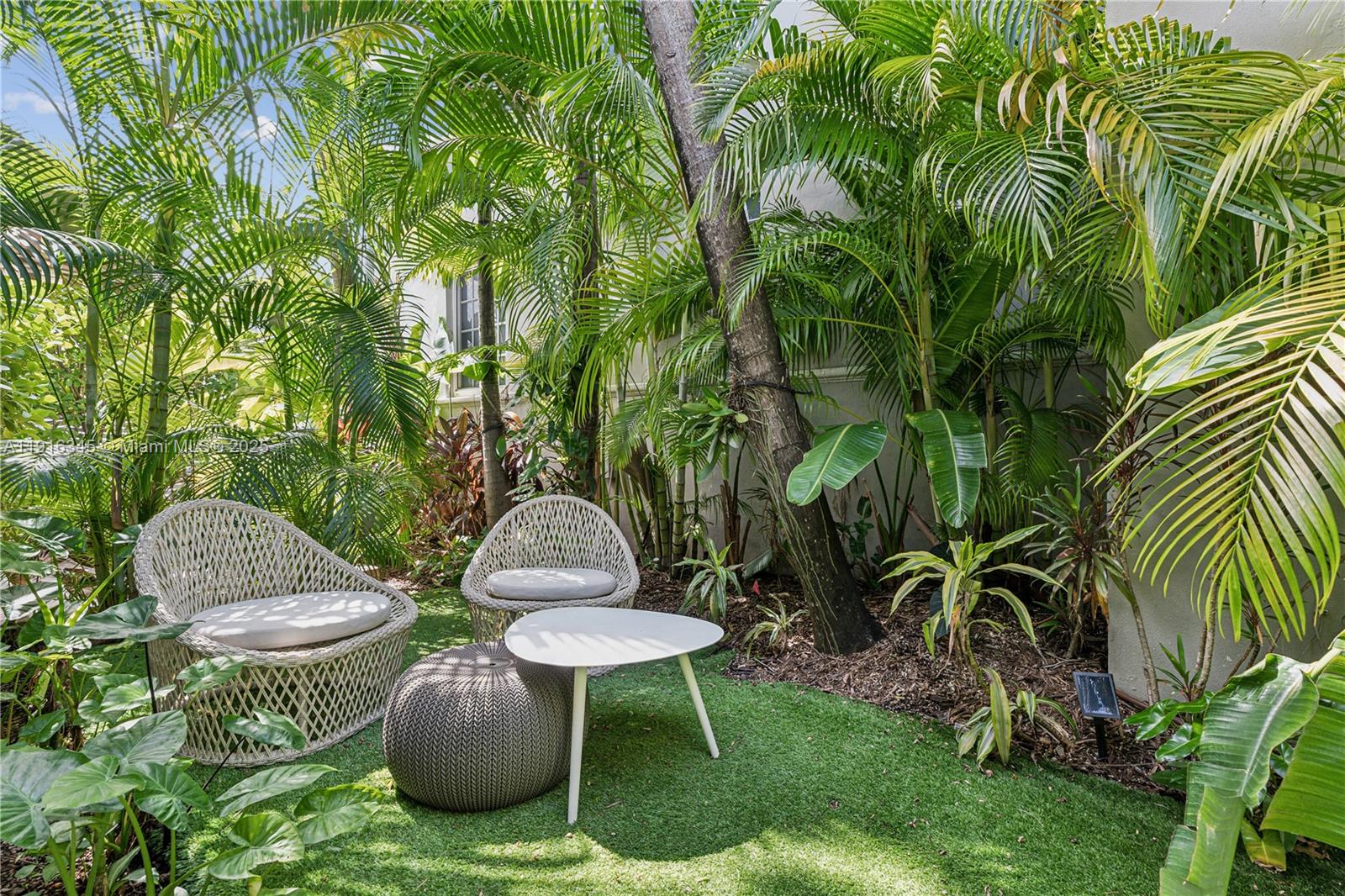 1231 15th Ter #5 Miami Beach, FL 33139