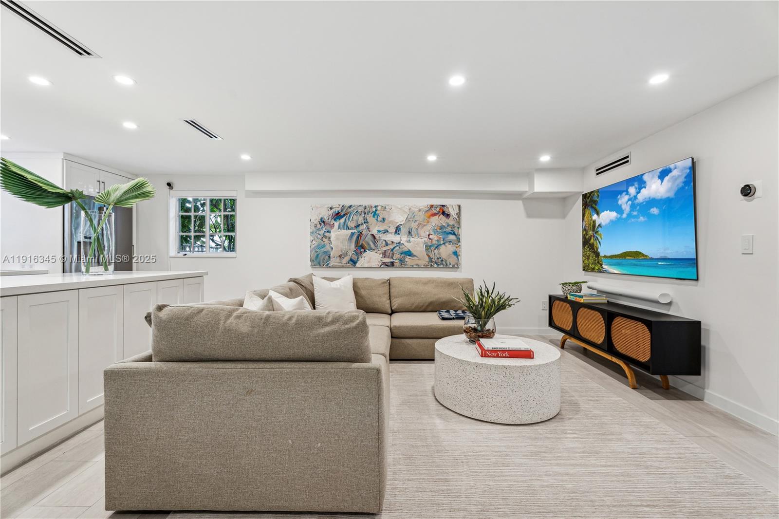 1231 15th Ter #5 Miami Beach, FL 33139