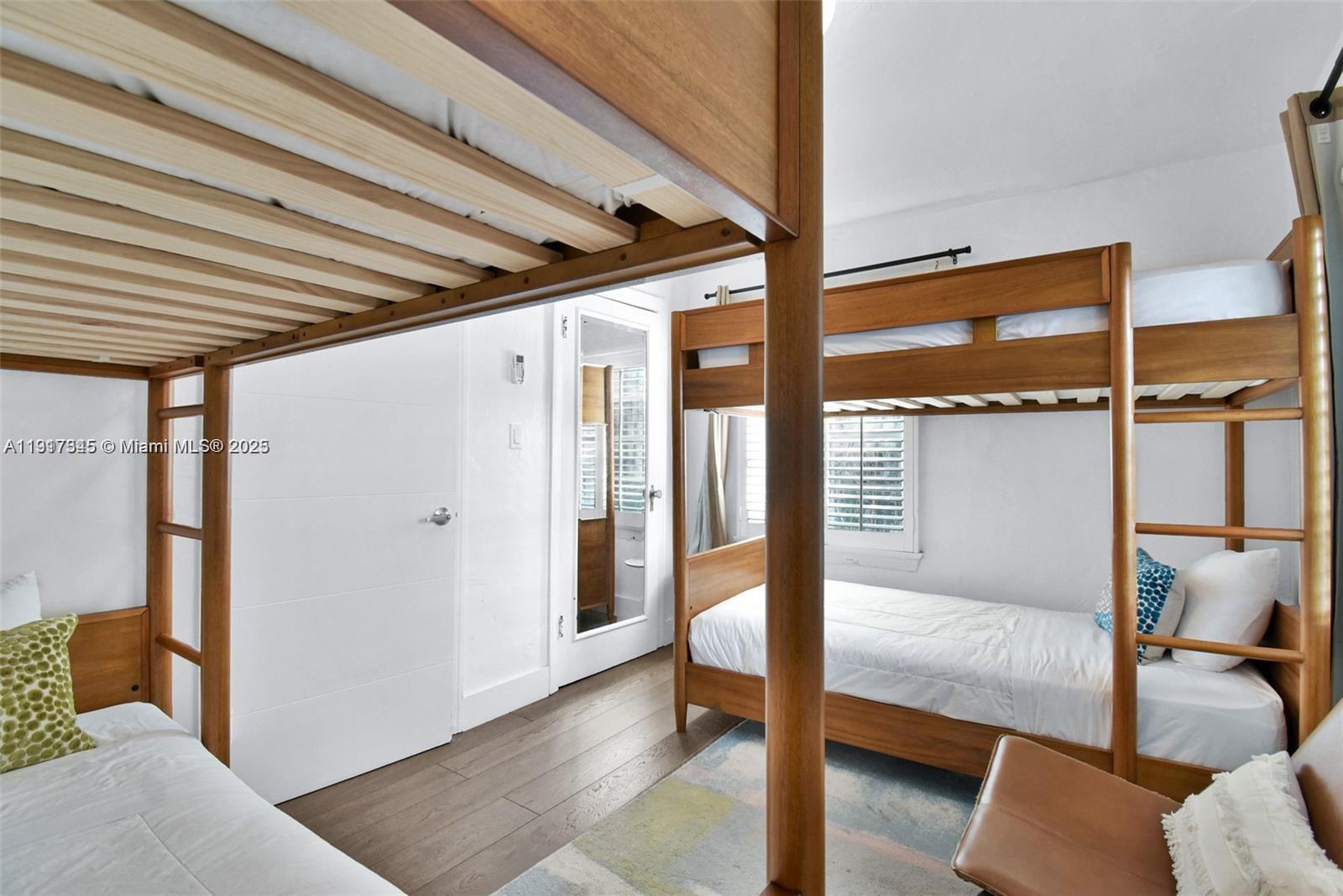 1018 Jefferson Ave Miami Beach, FL 33139