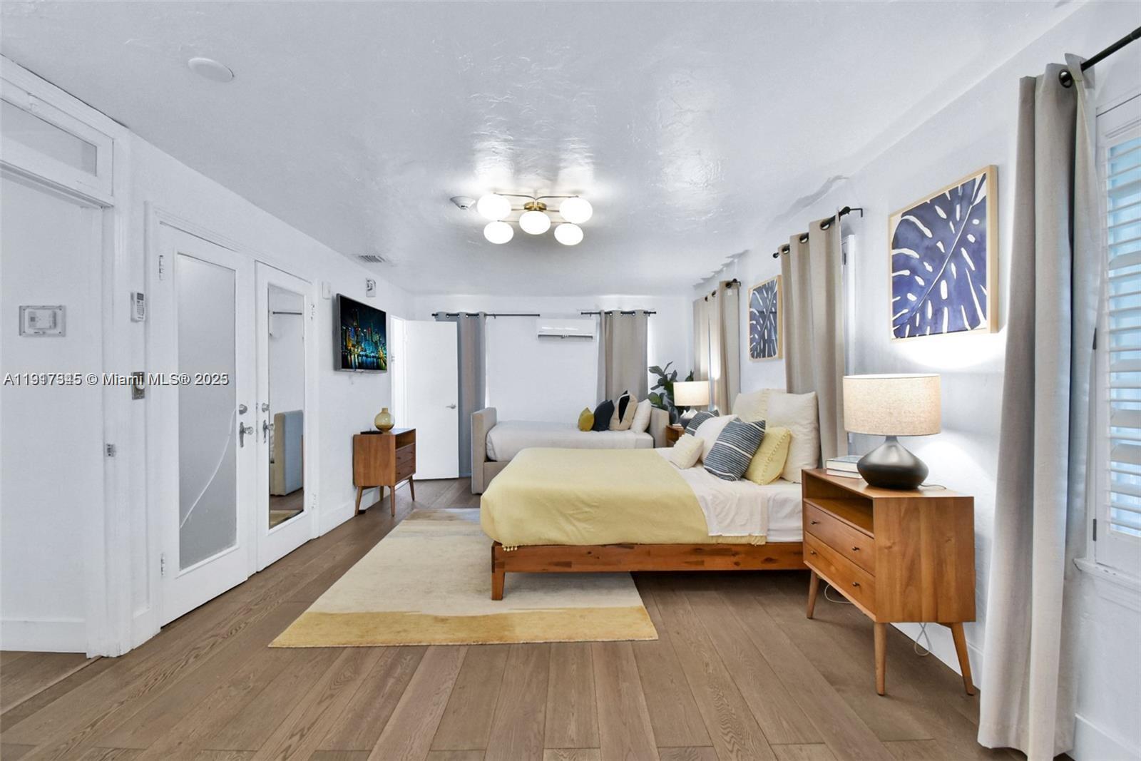 1018 Jefferson Ave Miami Beach, FL 33139