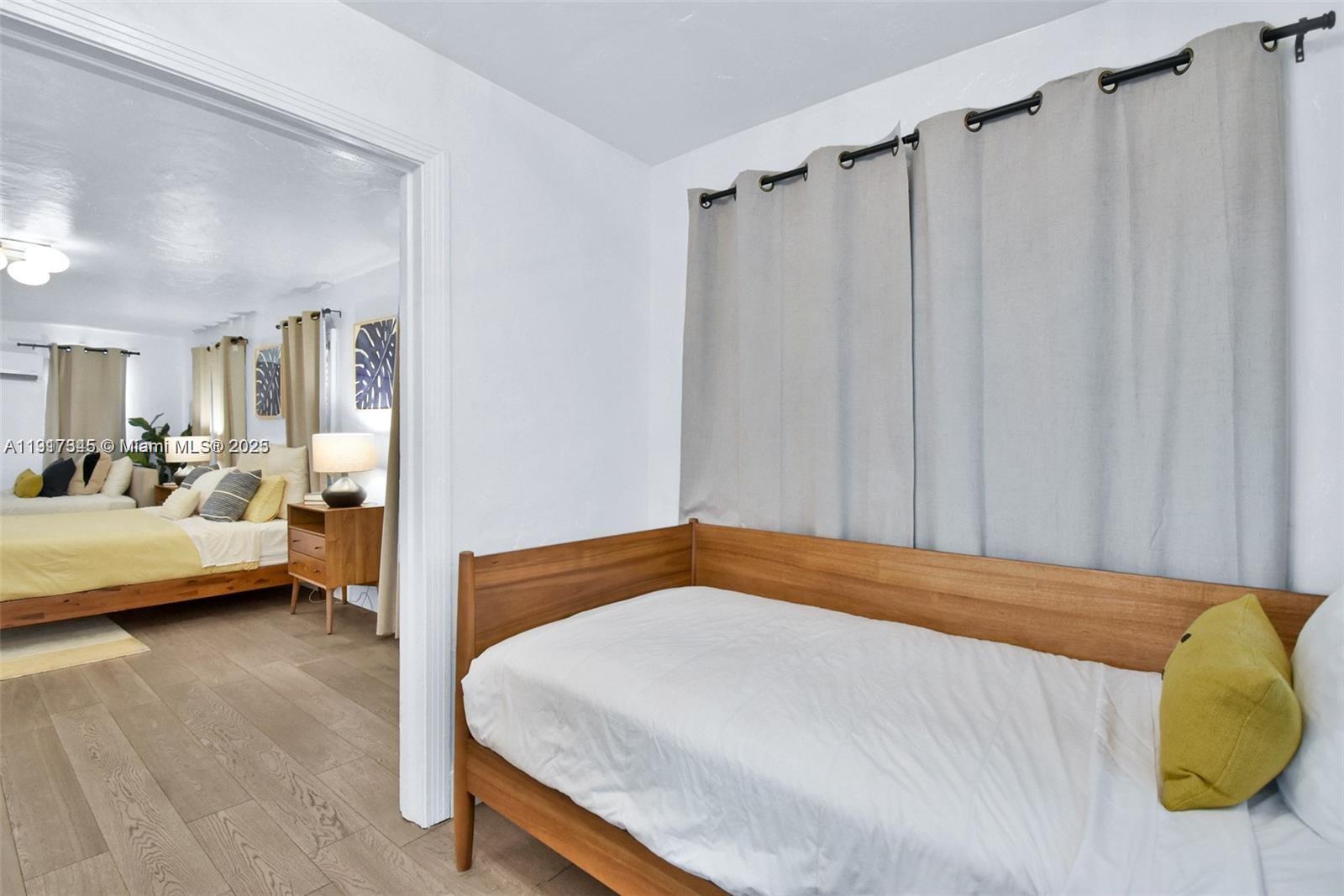 1018 Jefferson Ave Miami Beach, FL 33139