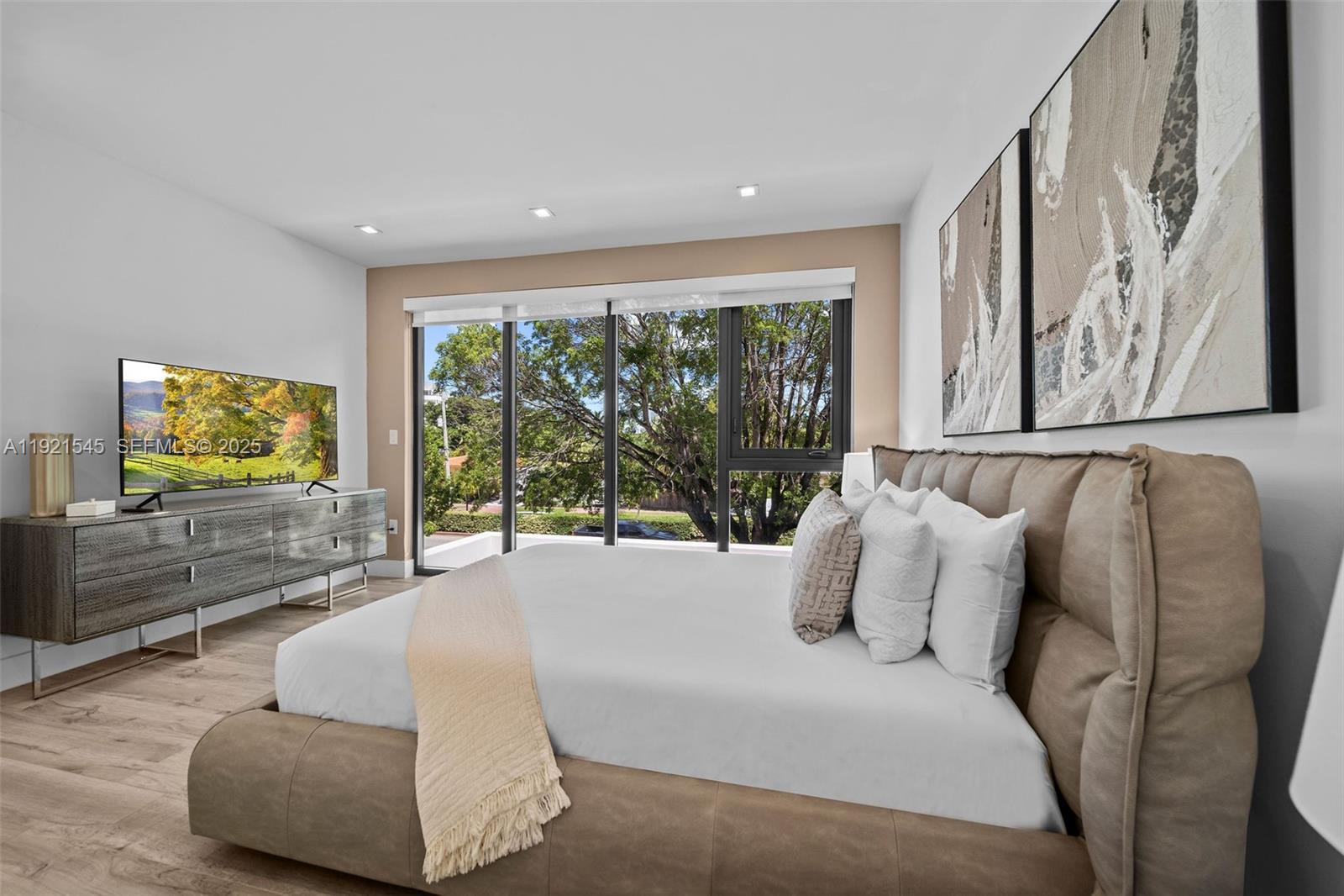 4740 Alton Rd Miami Beach, FL 33140