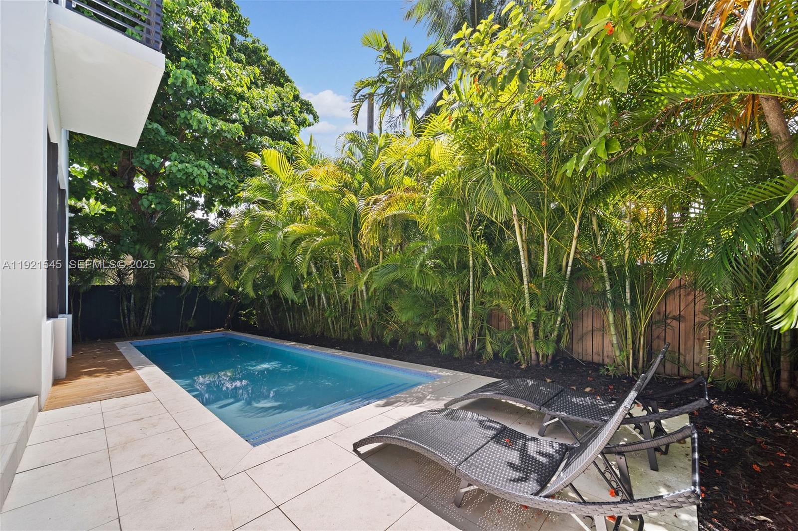 4740 Alton Rd Miami Beach, FL 33140