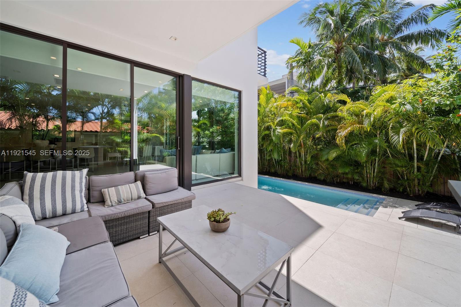 4740 Alton Rd Miami Beach, FL 33140