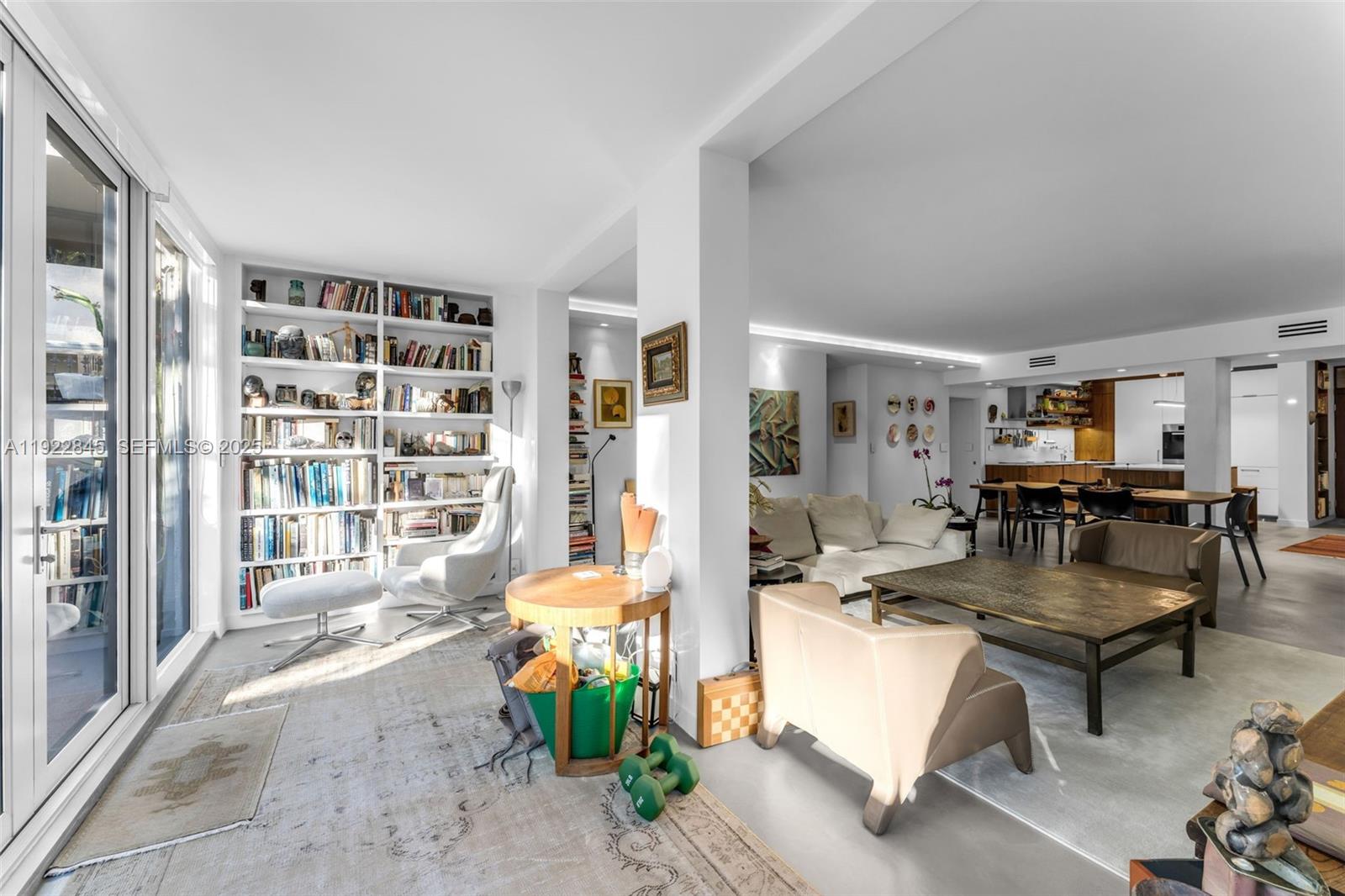 161 Crandon Blvd #125 Key Biscayne, FL 33149