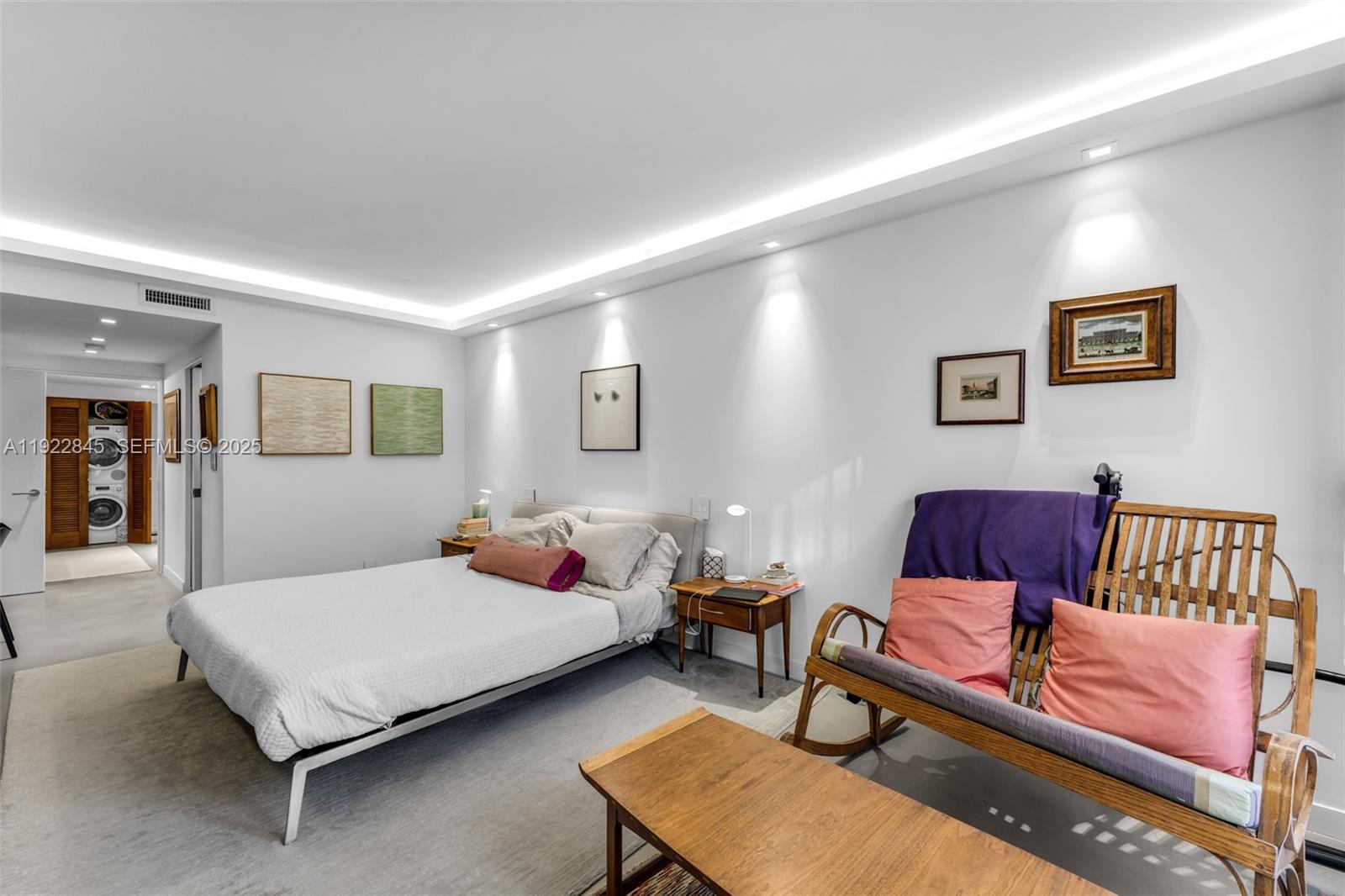 161 Crandon Blvd #125 Key Biscayne, FL 33149