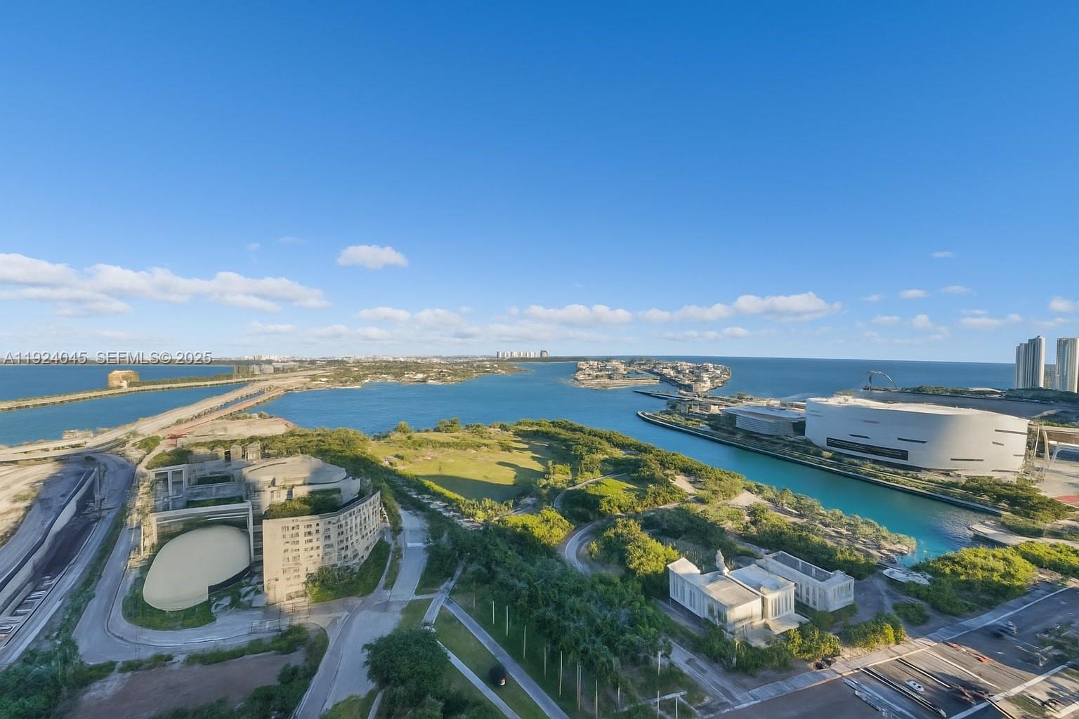 1040 Biscayne Blvd #2603 Miami, FL 33132