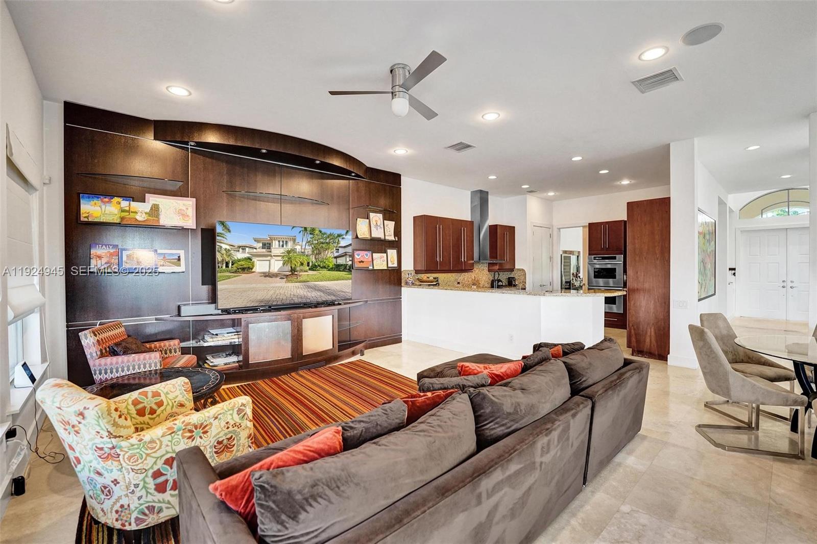 1575 Windjammer Way Hollywood, FL 33019