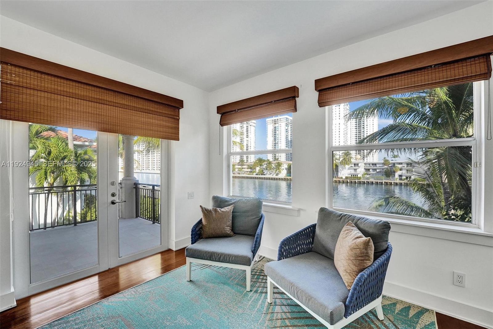 1575 Windjammer Way Hollywood, FL 33019