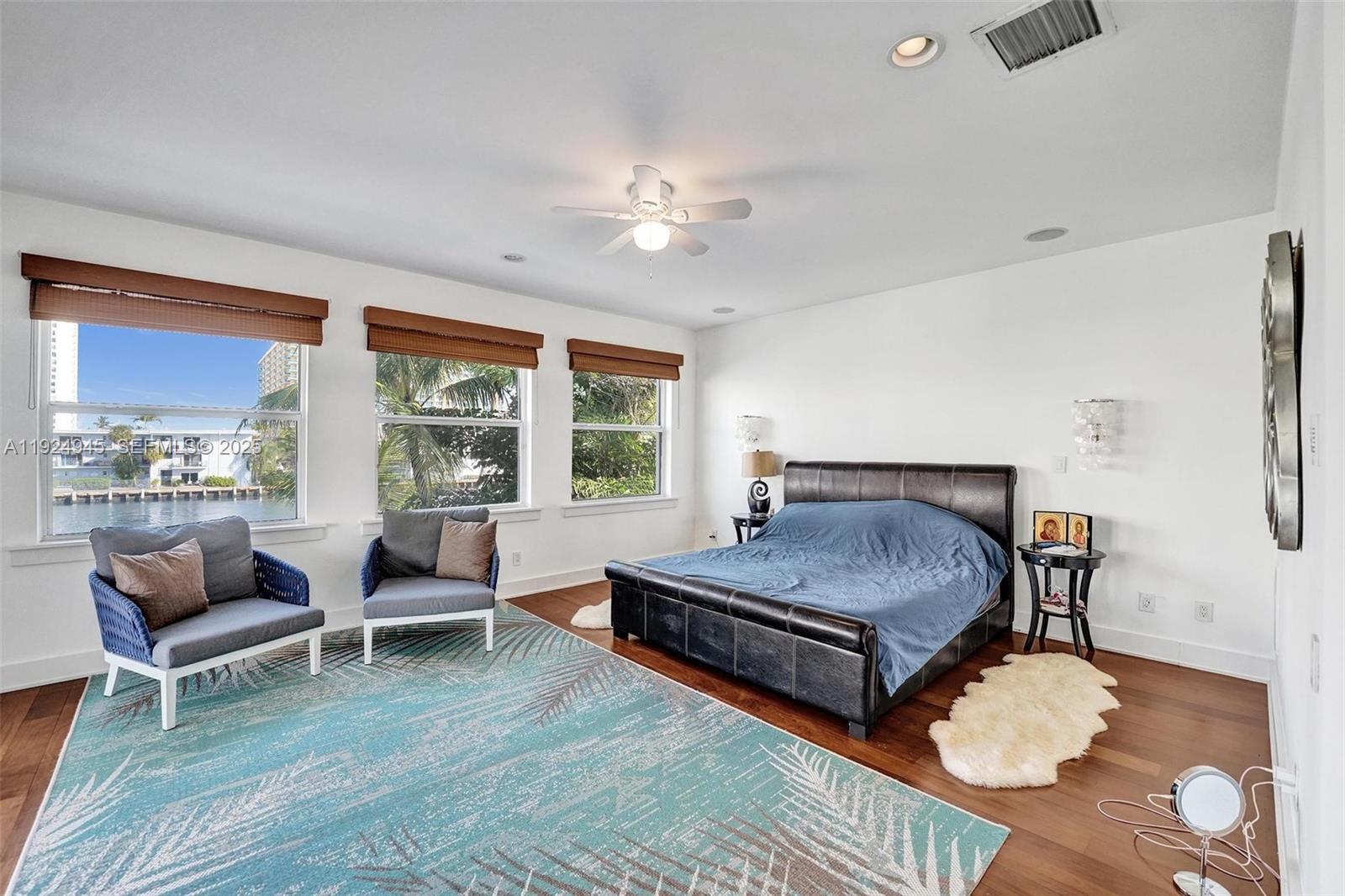 1575 Windjammer Way Hollywood, FL 33019