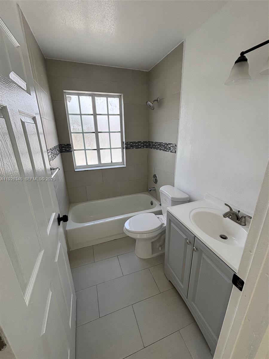 17191 SW 139th Ct Miami, FL 33177