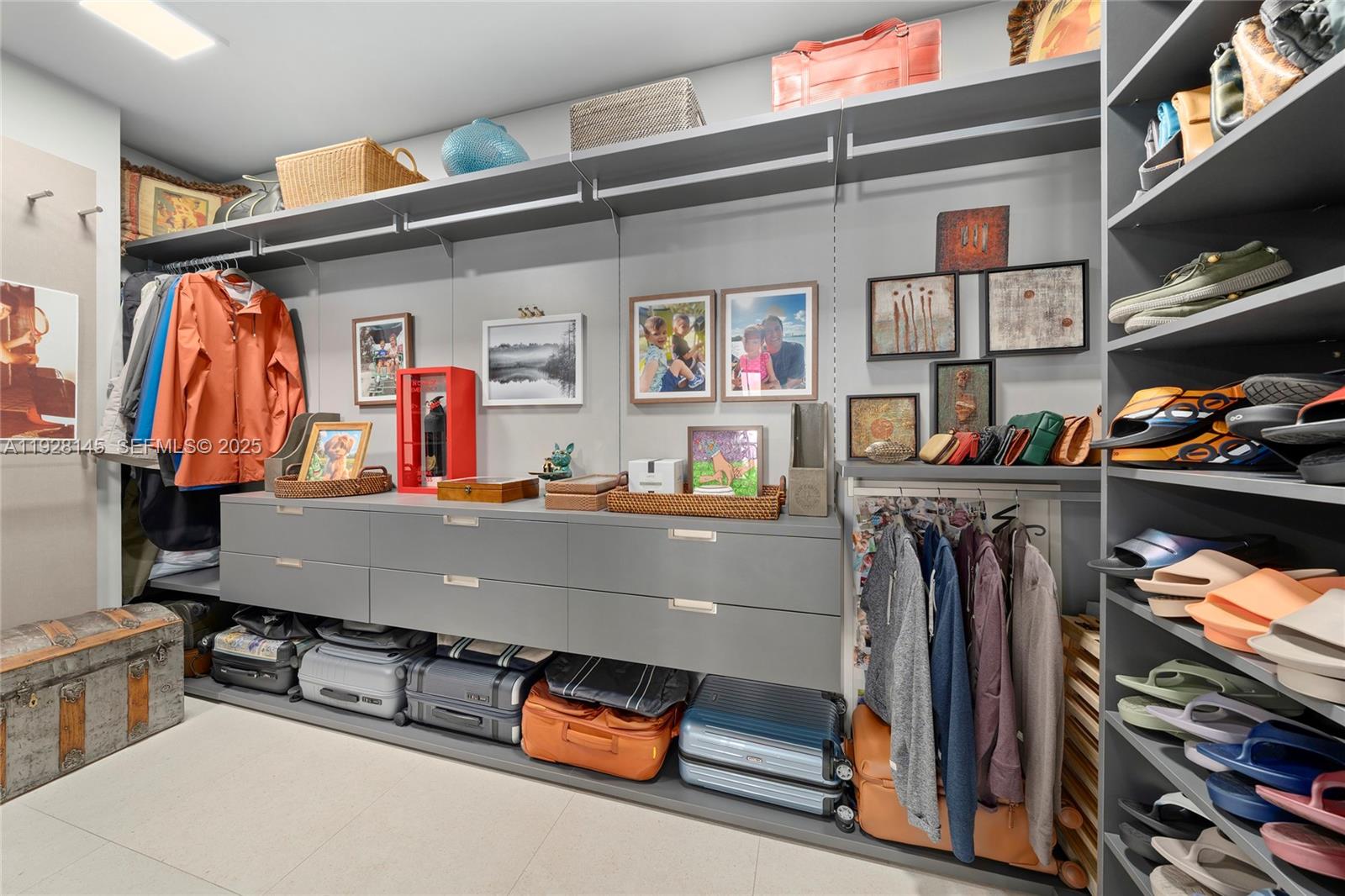 3581 E Glencoe St #403 Miami, FL 33133