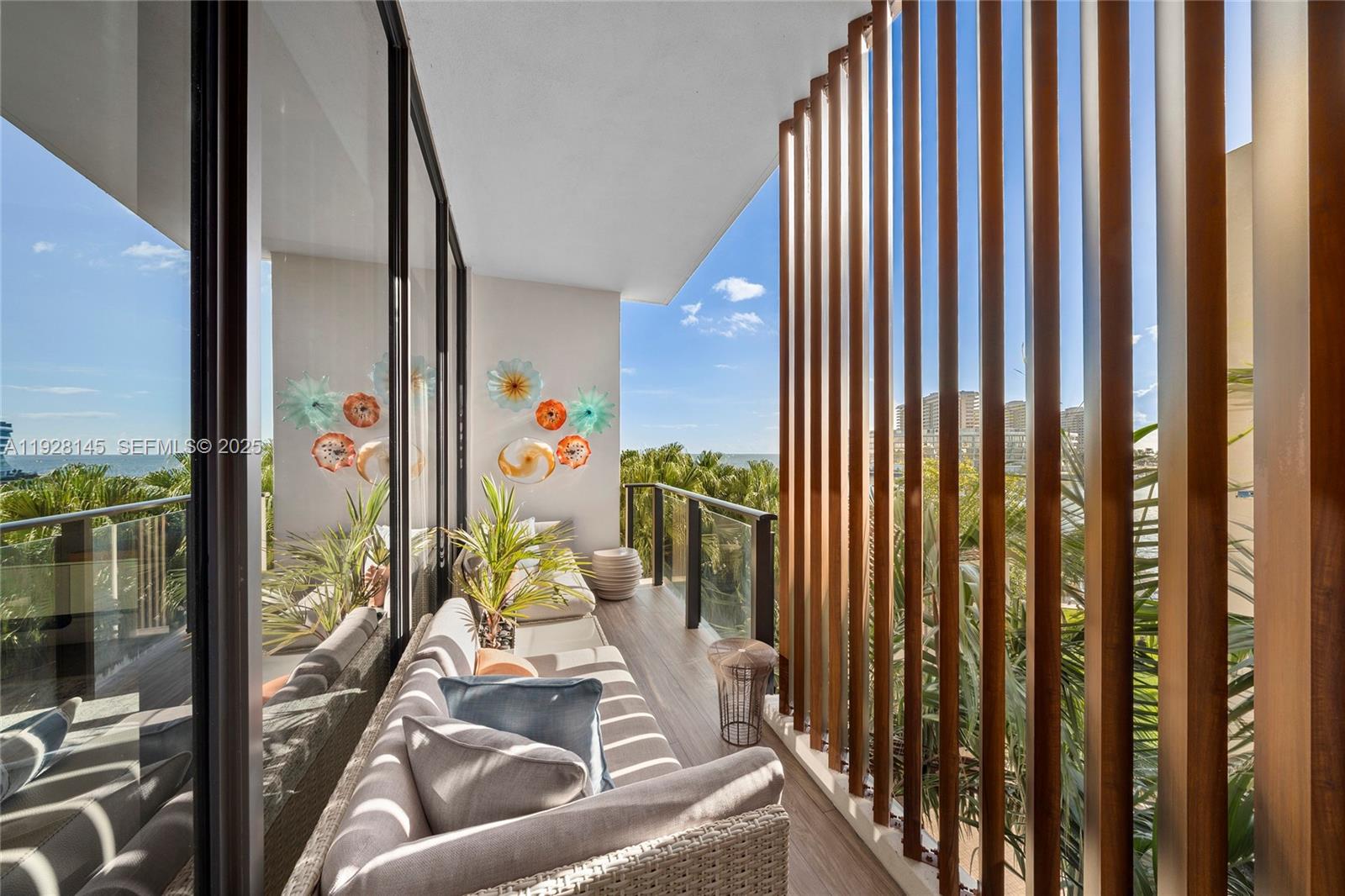 3581 E Glencoe St #403 Miami, FL 33133