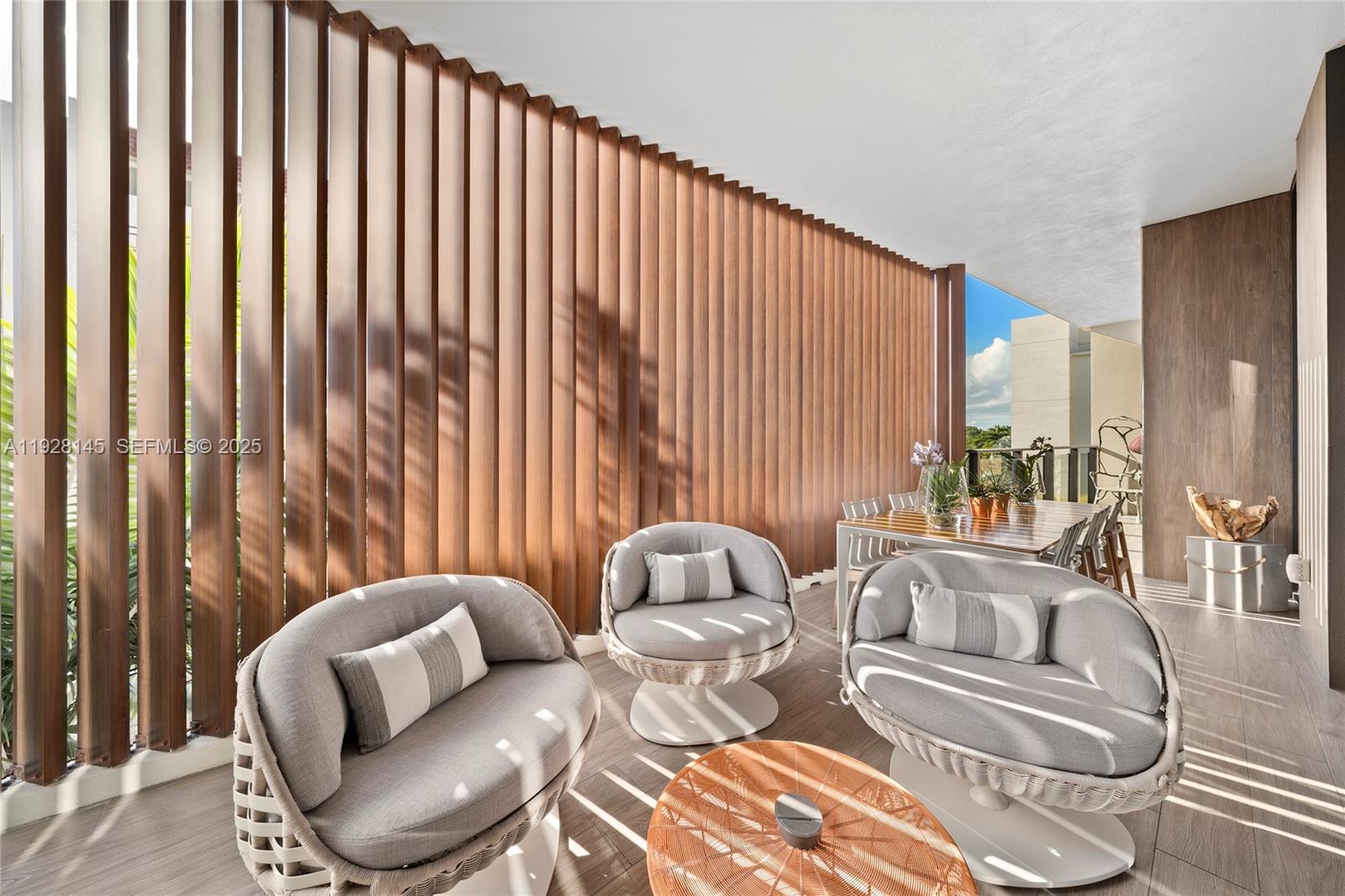 3581 E Glencoe St #403 Miami, FL 33133