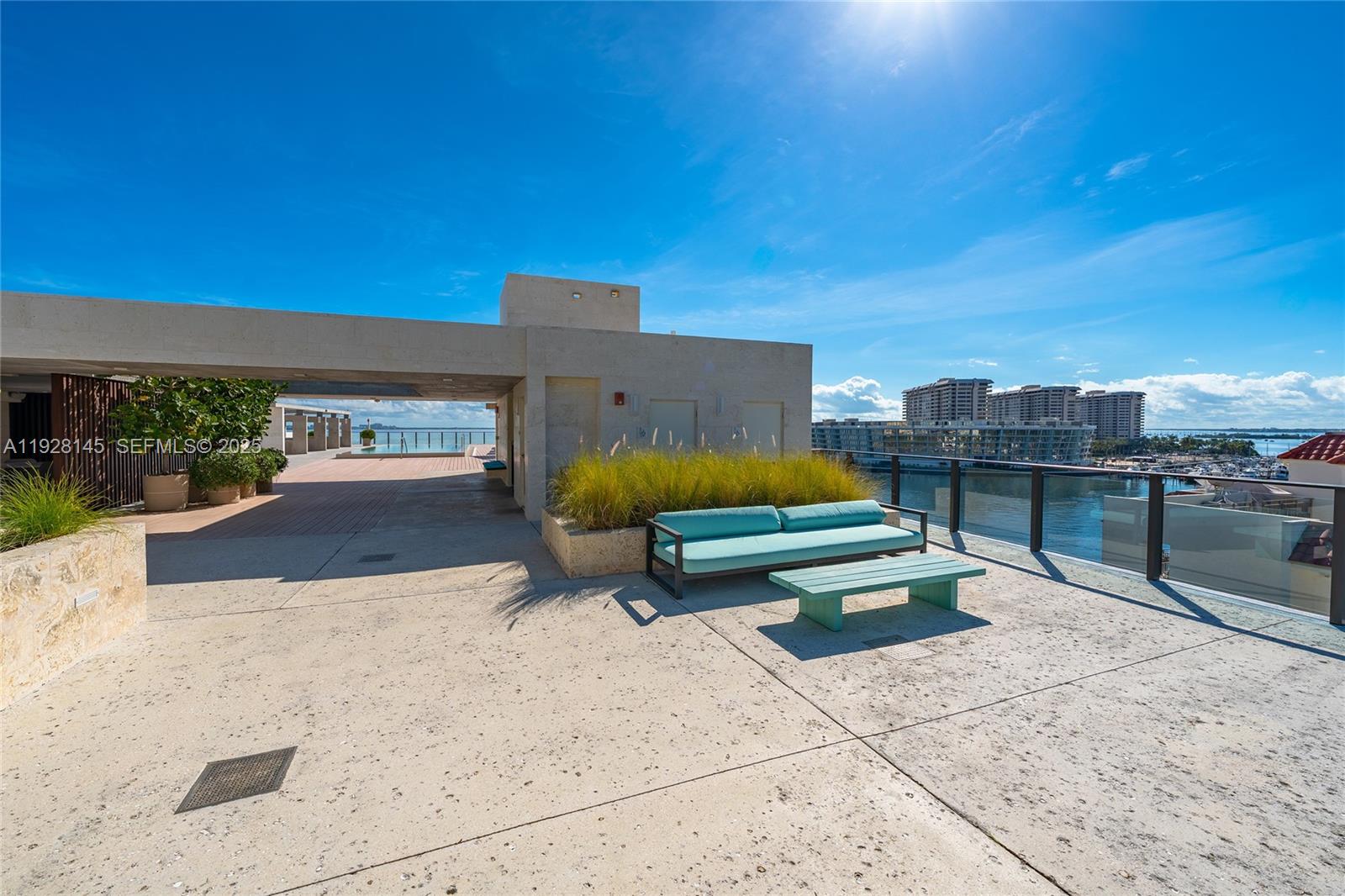 3581 E Glencoe St #403 Miami, FL 33133