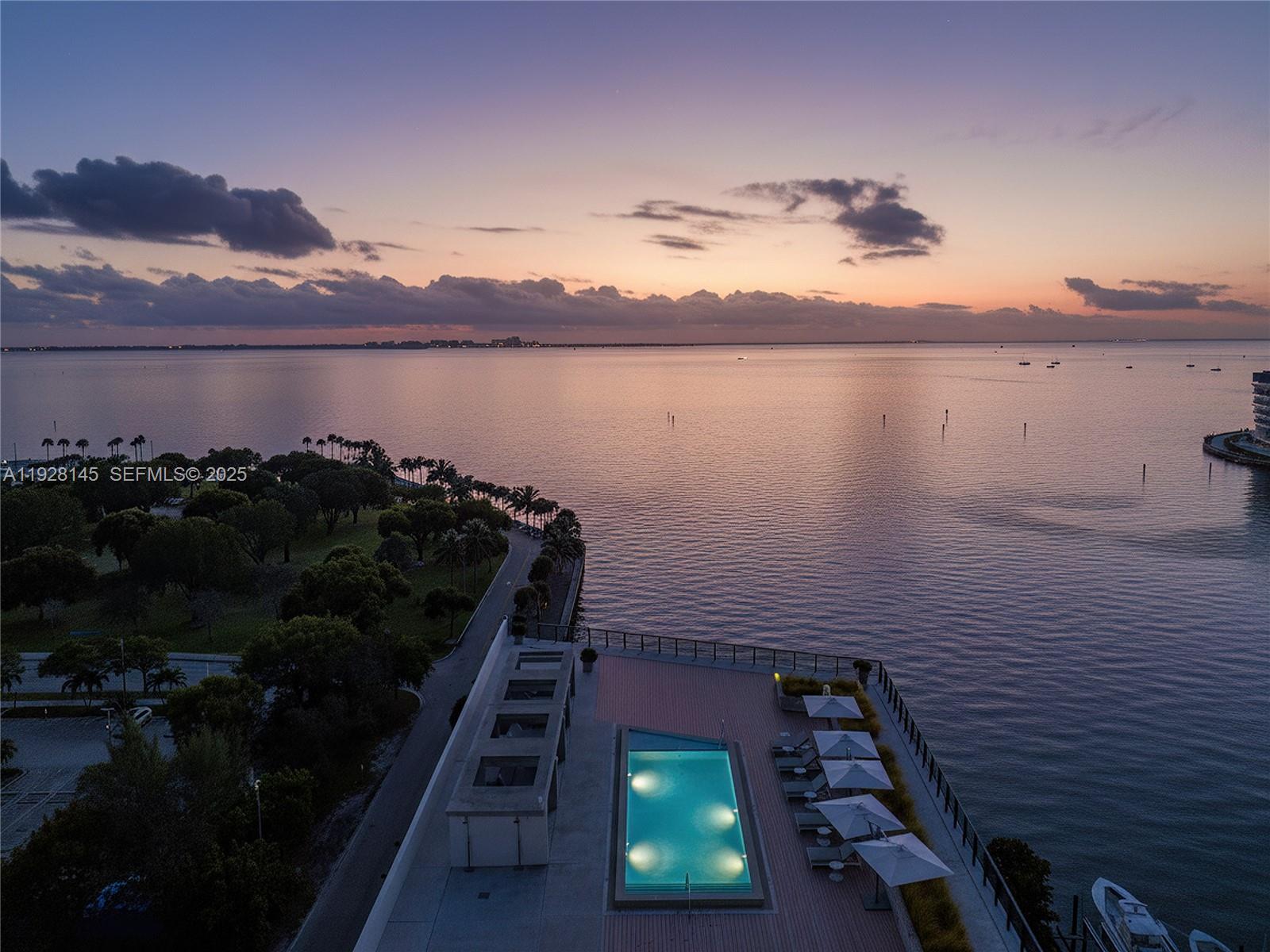 3581 E Glencoe St #403 Miami, FL 33133