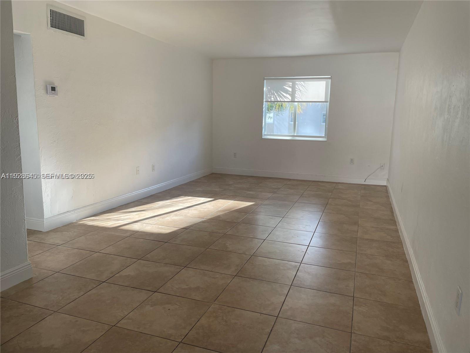 8607 SW 68th Ct #26 Pinecrest, FL 33156