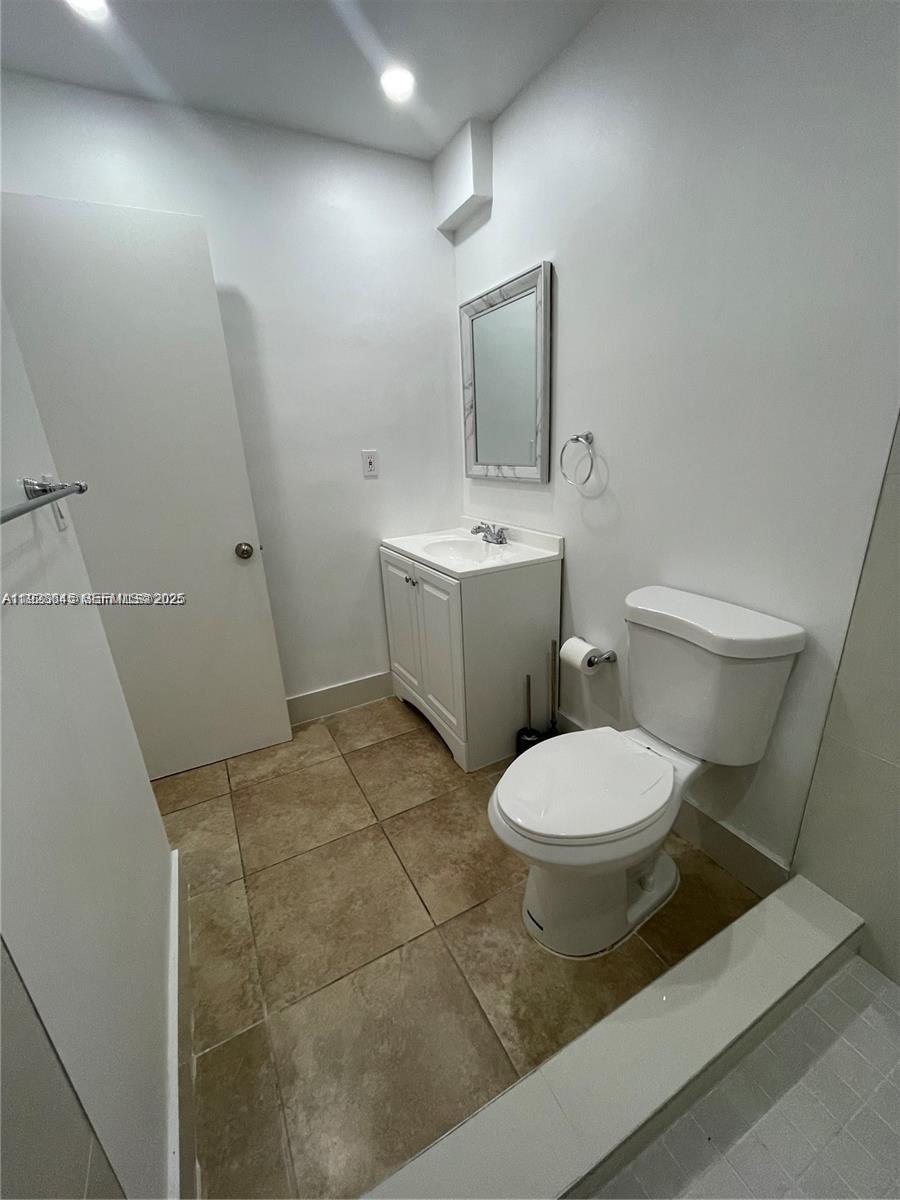 8607 SW 68th Ct #26 Pinecrest, FL 33156