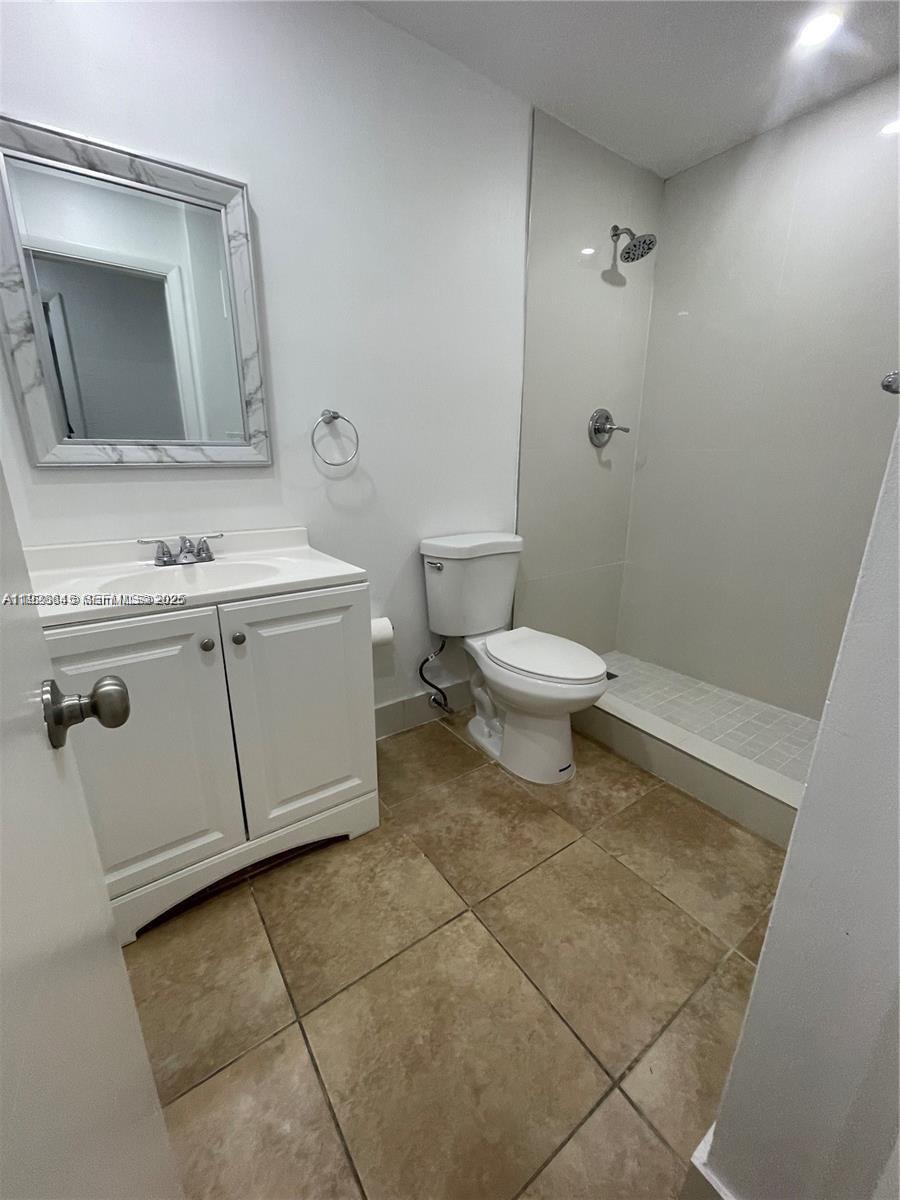 8607 SW 68th Ct #26 Pinecrest, FL 33156