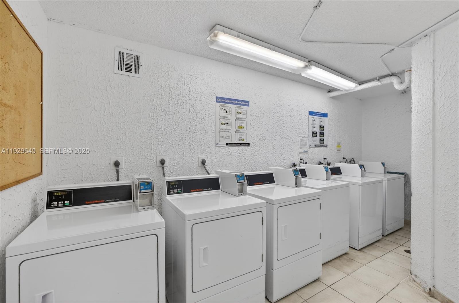 200 Leslie Dr #707 Hallandale Beach, FL 33009