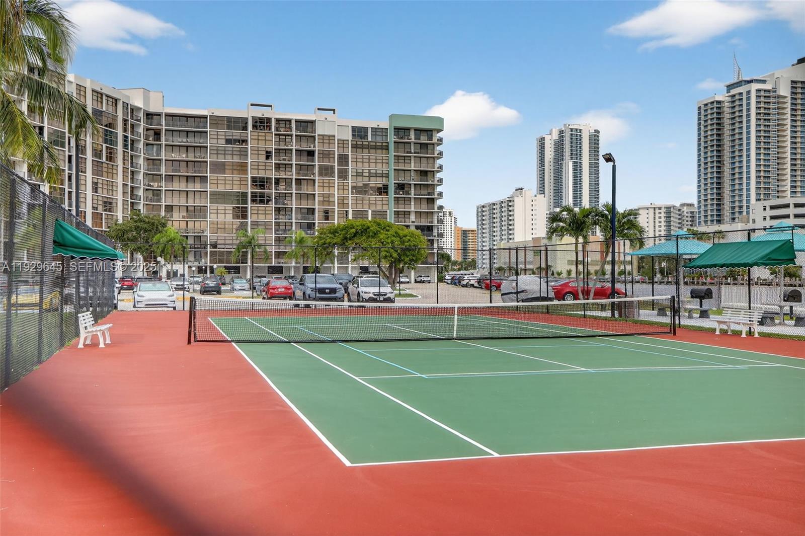 200 Leslie Dr #707 Hallandale Beach, FL 33009