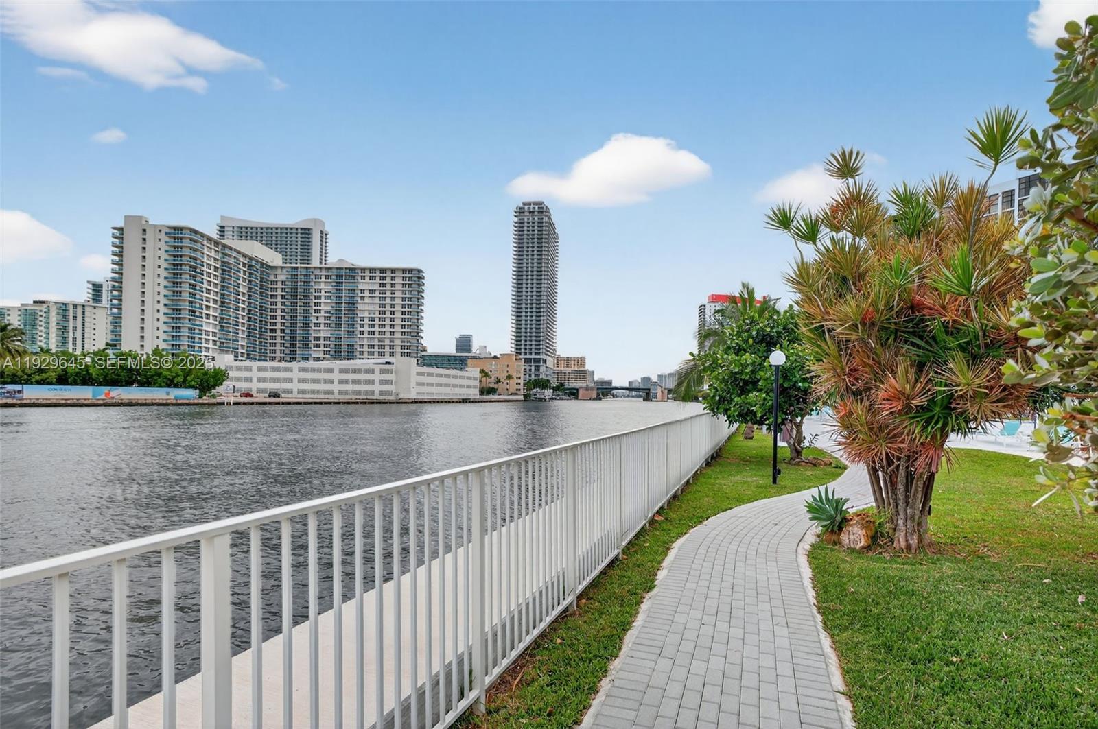 200 Leslie Dr #707 Hallandale Beach, FL 33009