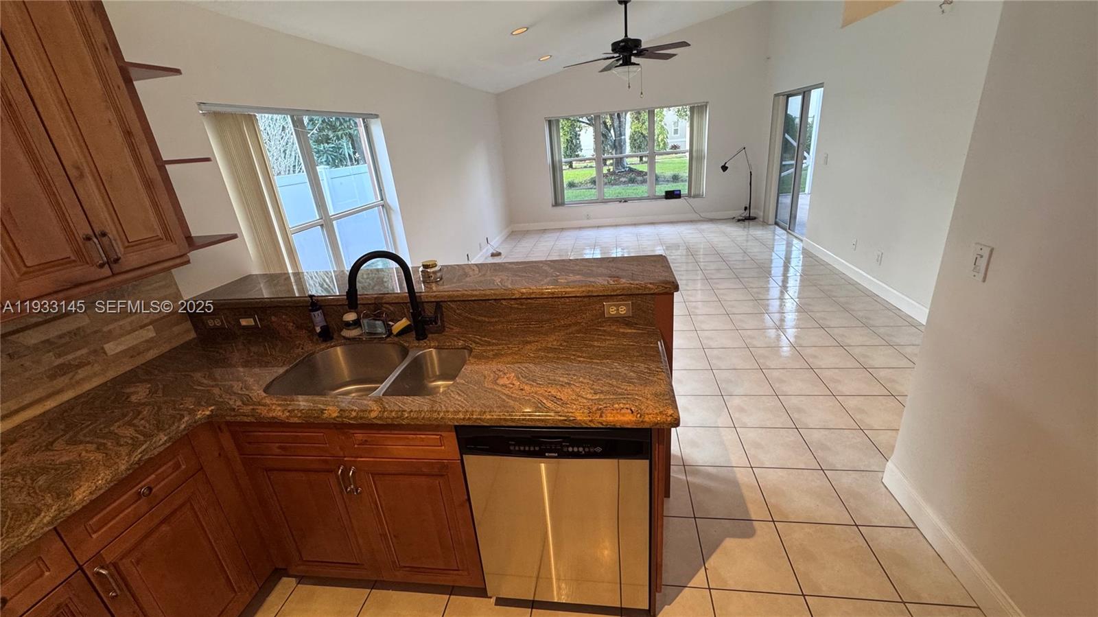 326 SW 162nd Ave Pembroke Pines, FL 33027