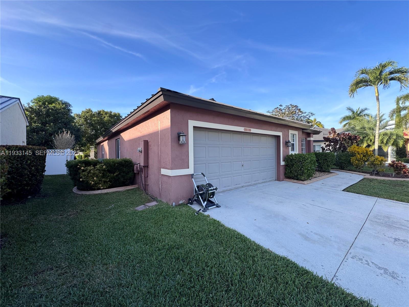 326 SW 162nd Ave Pembroke Pines, FL 33027