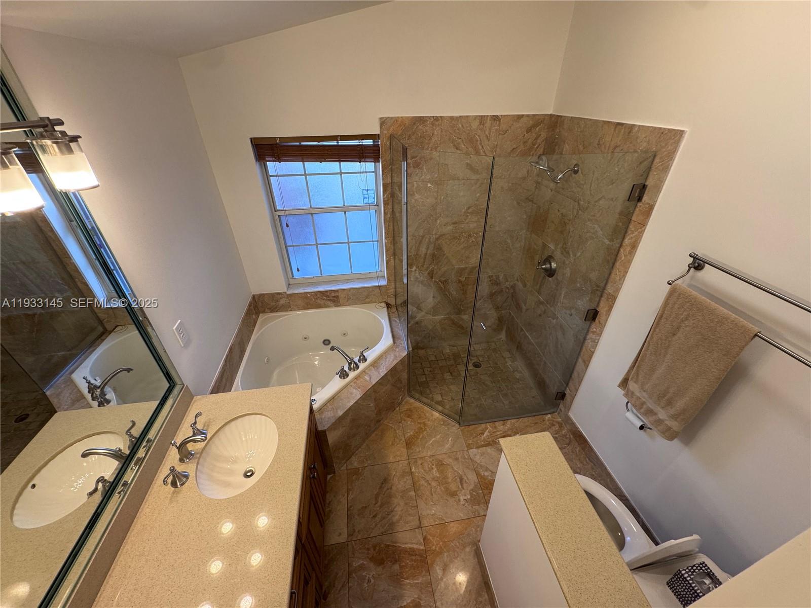 326 SW 162nd Ave Pembroke Pines, FL 33027