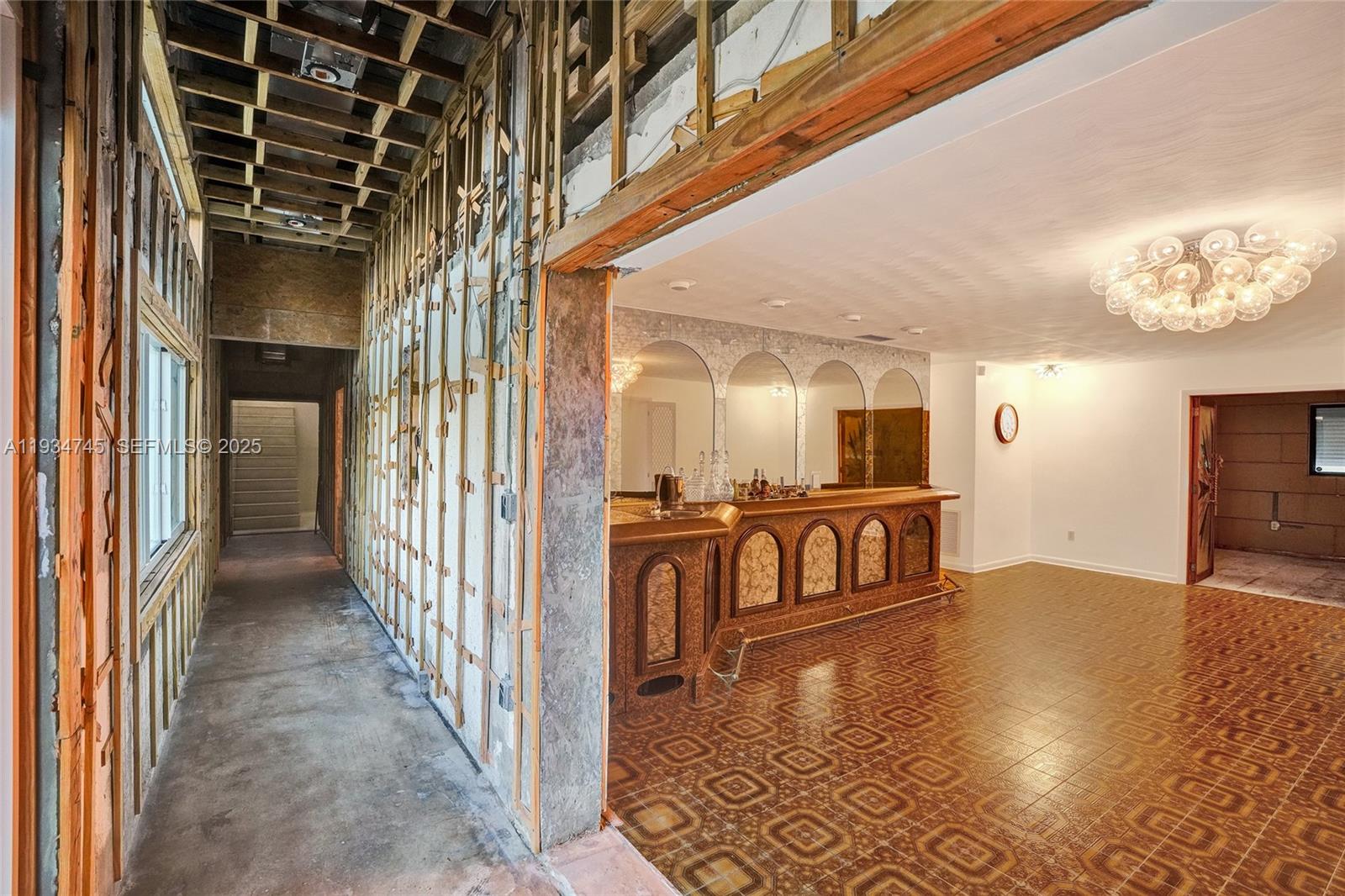 366 W 12th St Hialeah, FL 33010