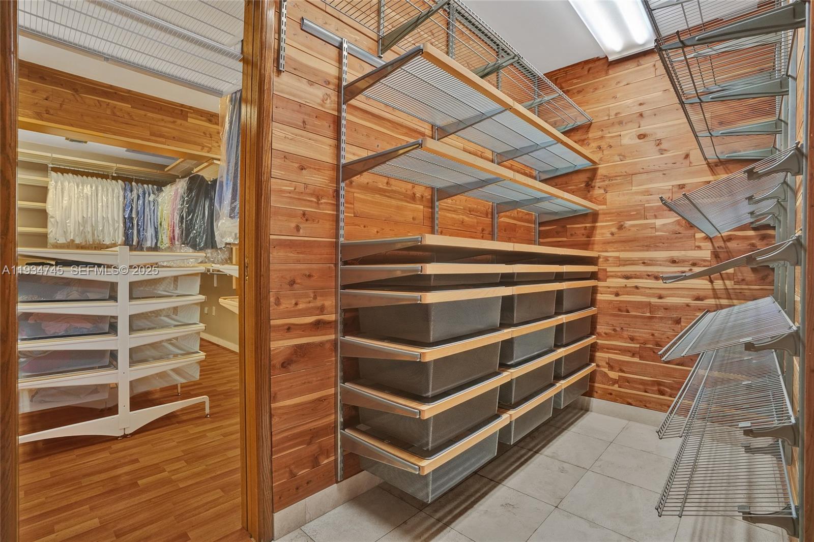 366 W 12th St Hialeah, FL 33010