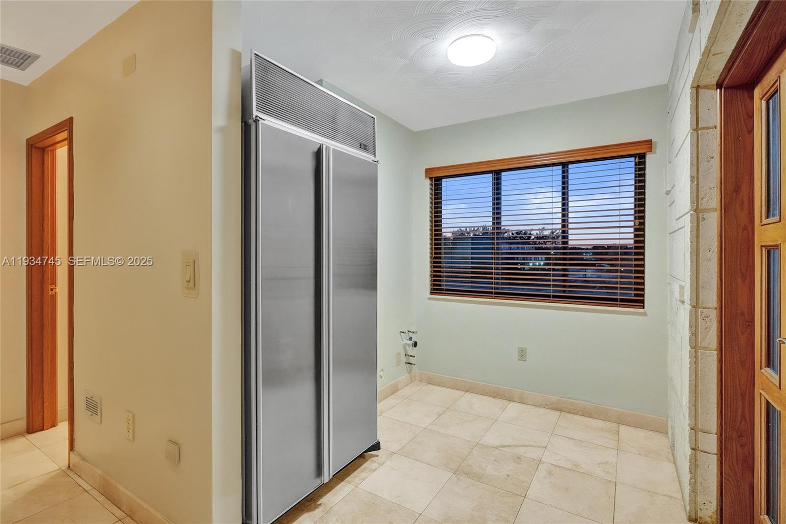 366 W 12th St Hialeah, FL 33010