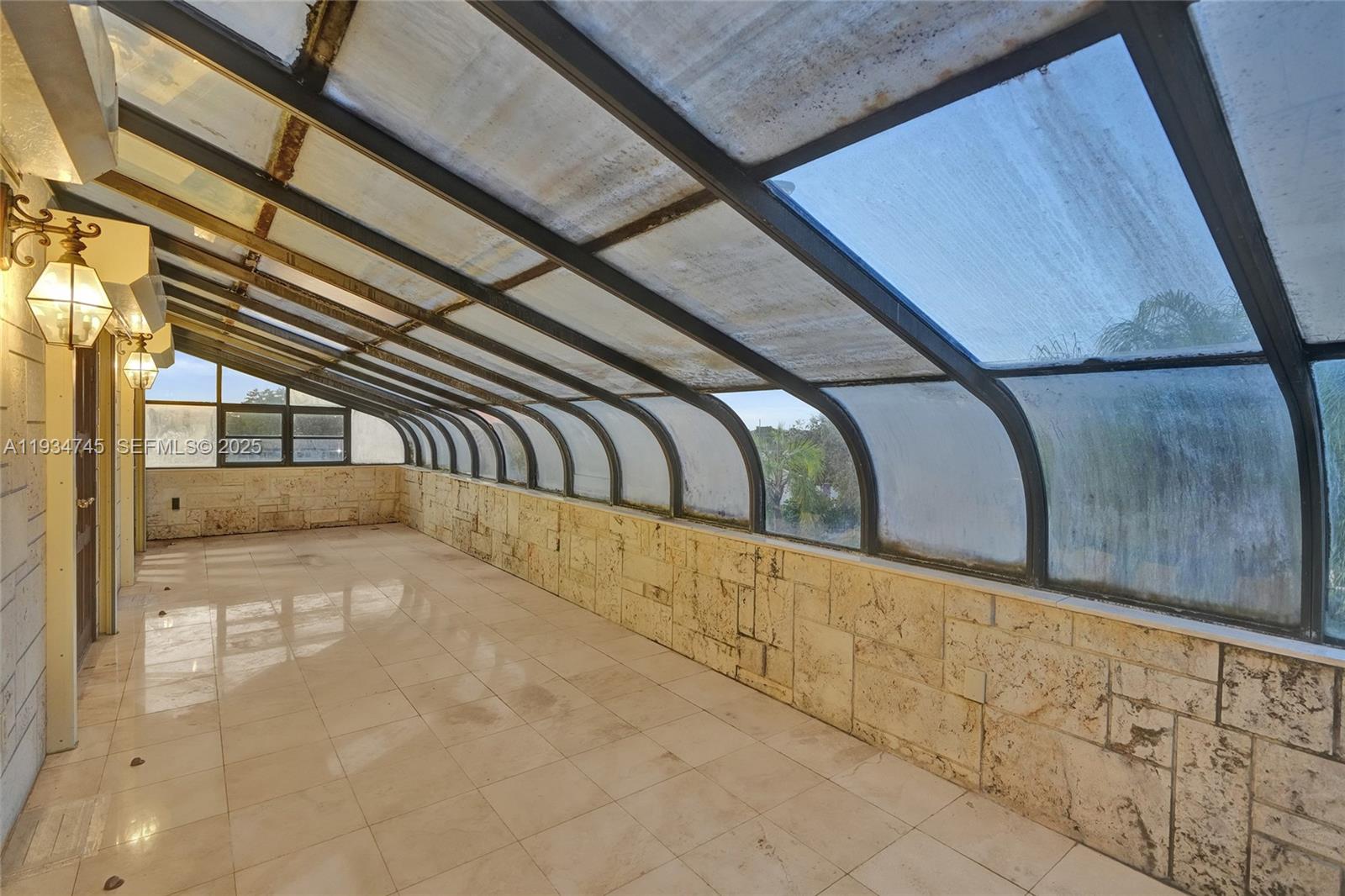 366 W 12th St Hialeah, FL 33010